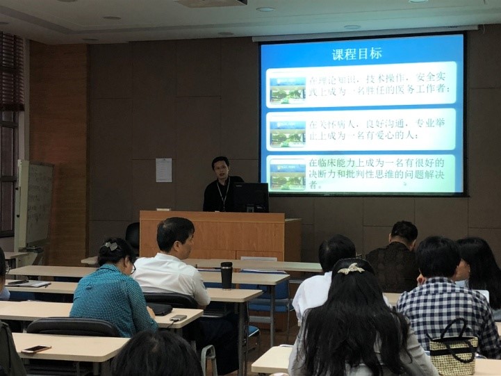 “一路走，一路带，一路话秋实”――88娱乐城